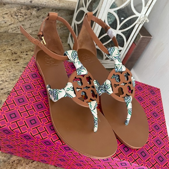 New Tory Burch scarf sandal ❤️ - Picture 8 of 9
